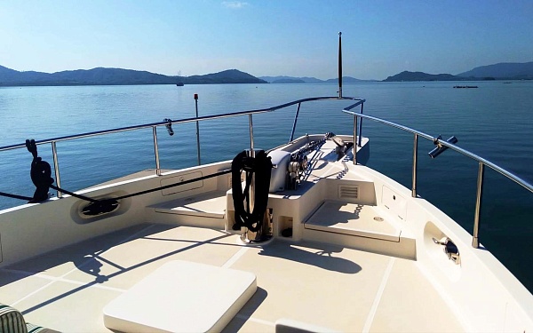 Аренда траулерной яхты Selene 80 Ocean Explorer на Пхукете, морская рыбалка